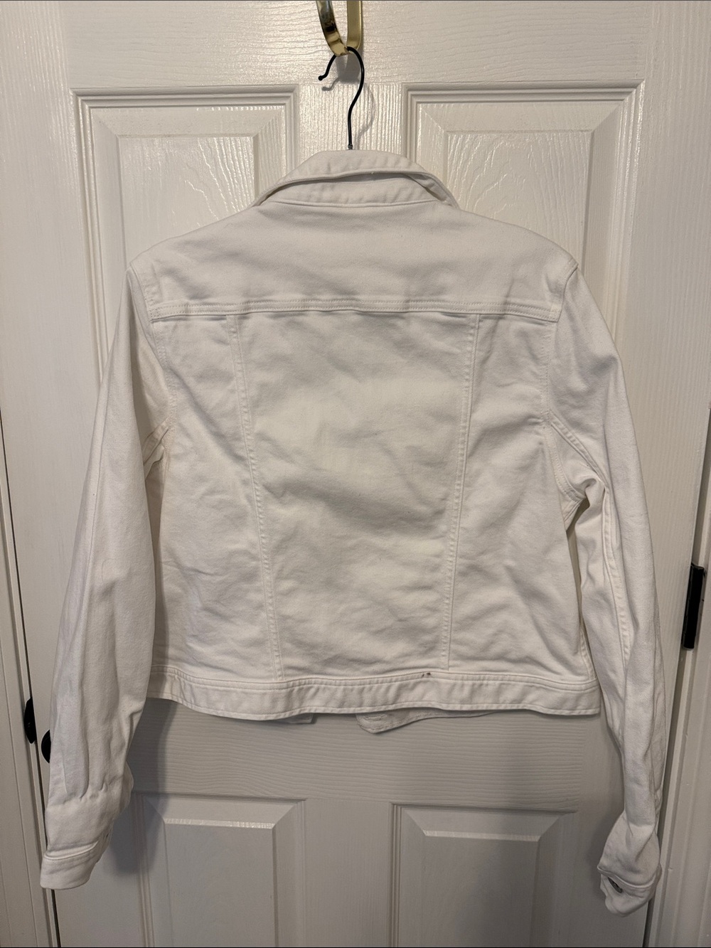 Vineyard Vines White Denim Jacket - Button-Front - Picture 2 of 4